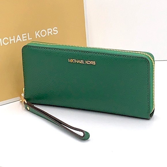 MICHAEL KORS JET SET TRAVEL LARGE CONTINENTAL WRISTLET WALLET FERN GREEN… - Picture 2 of 16